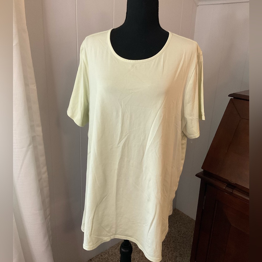 J.Jill FIT Shirttail Tee in Lime Zest